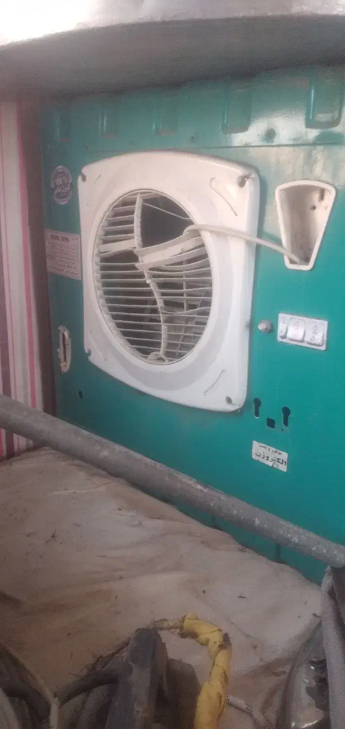 کولر ابی|کولر آبی|قرچک, مهدیه|دیوار