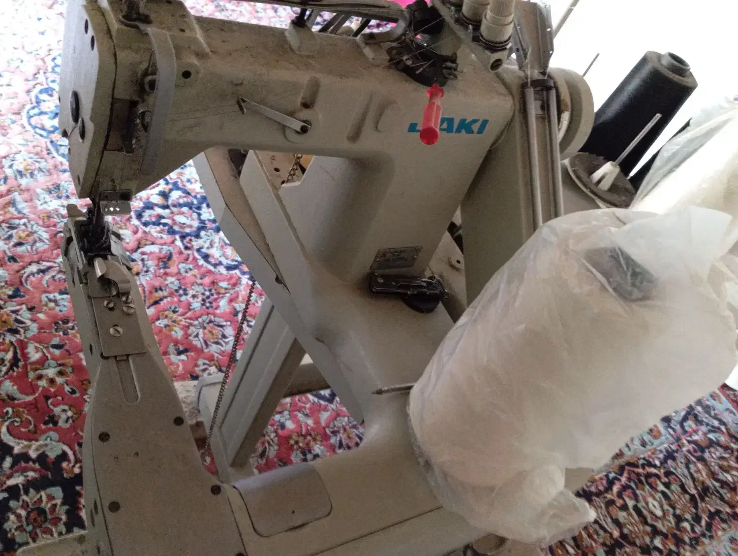 سه سوزنه کابویی وزیگزال|چرخ خیاطی و ریسندگی|شاهنجرین, |دیوار