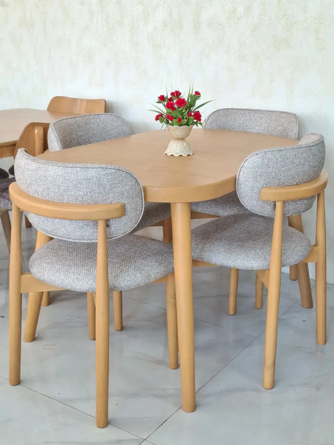 لوکس ترین غذاخوری سال/قسطی بدون بهره/۳ سال گارانتی|میز و صندلی غذاخوری|شیراز, شهرک ویلایی بهاران|دیوار