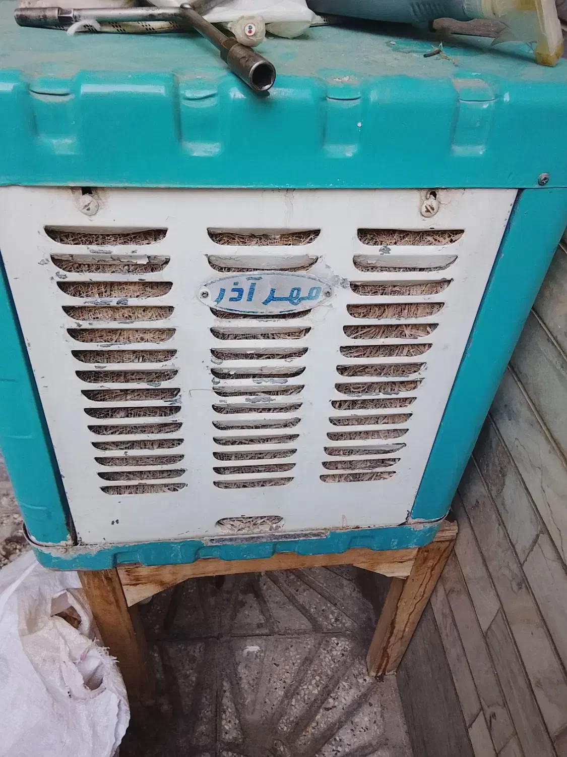 کولر 2000 موتور قدیمی|کولر آبی|بروجرد, |دیوار