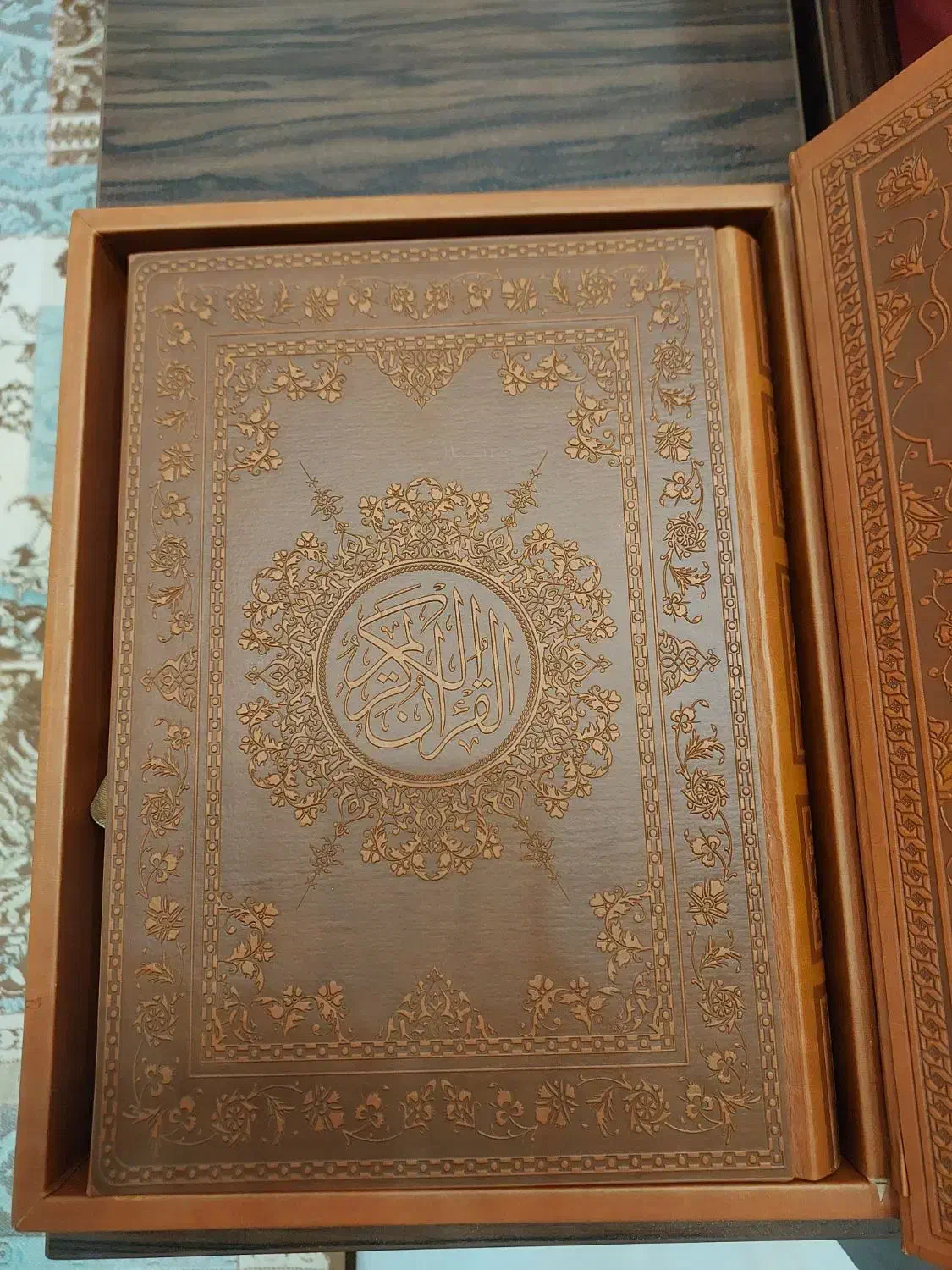 قران|کتاب و مجله مذهبی|اصفهان, سنجوانمره|دیوار