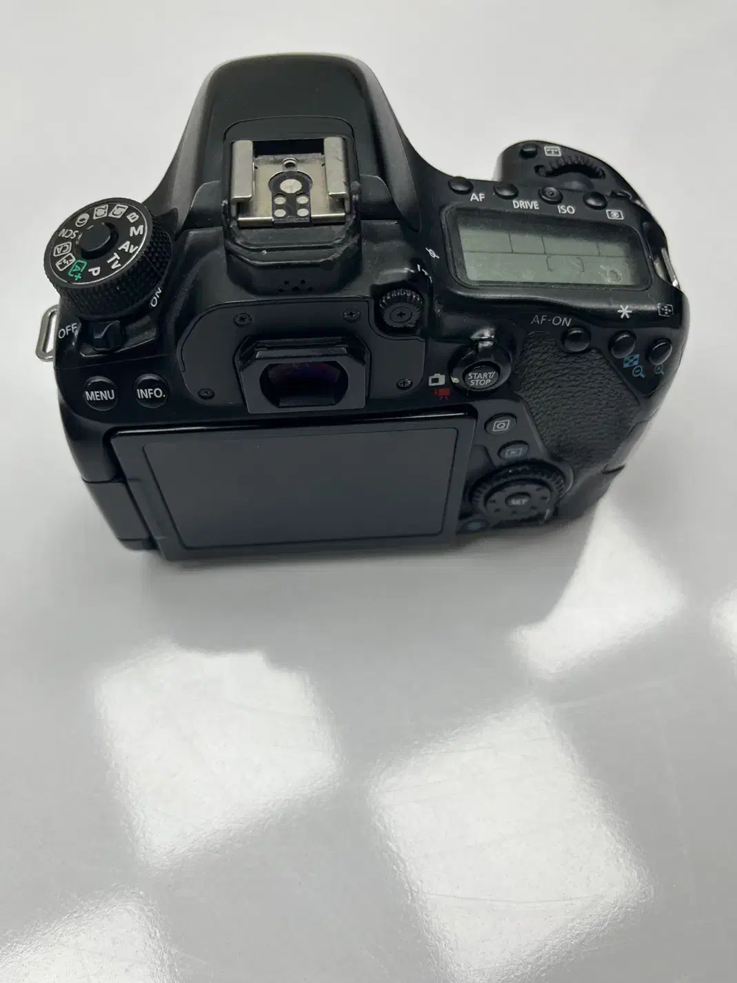 دوربین ۸۰ دی|دوربین عکاسی و فیلم‌برداری|لنگرود, |دیوار