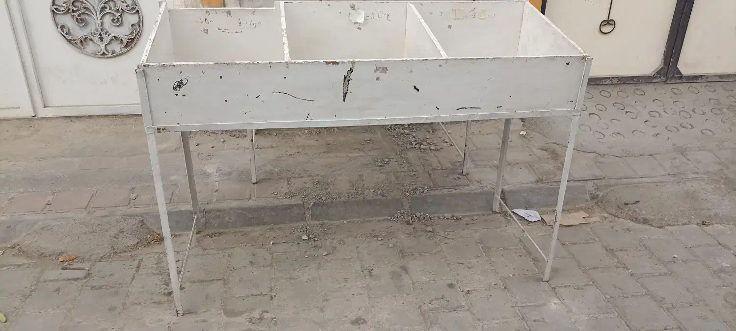 میز برای فروش میوه|فروشگاه و مغازه|کاشمر, |دیوار