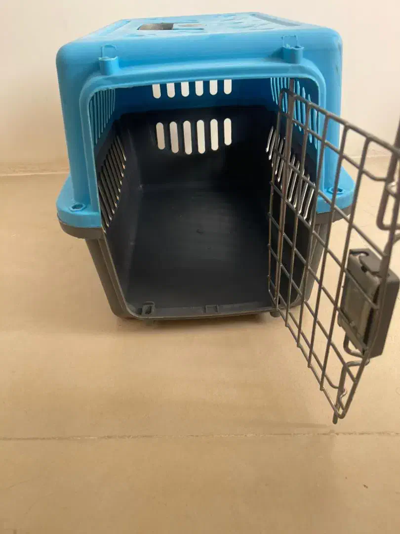 باکس سگ و گربه کاملا سالم|لوازم جانبی حیوانات|پردیس, فاز ۱۱|دیوار