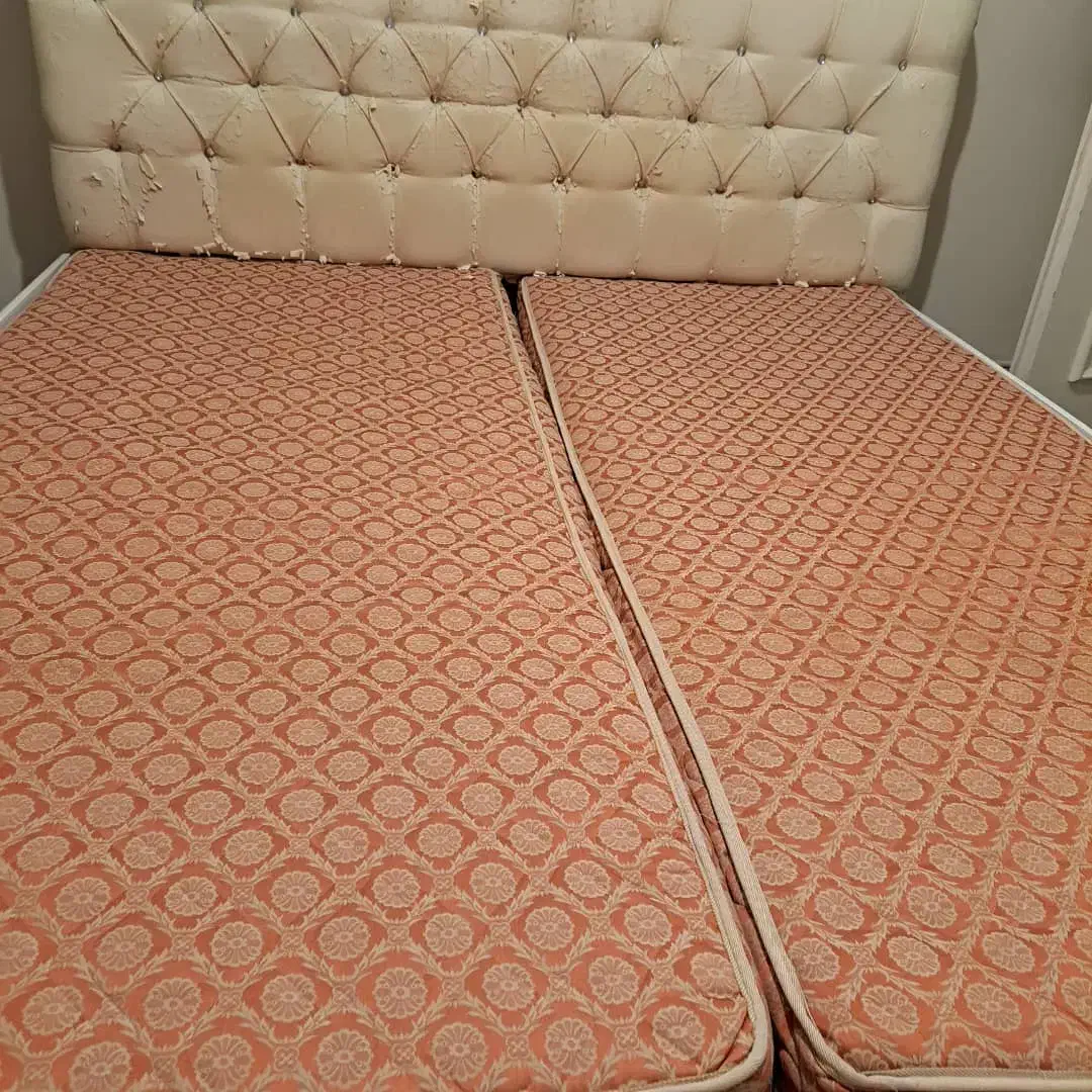 تختخواب همراه با دو تا خوشخواب|تخت و سرویس خواب|ارومیه, |دیوار