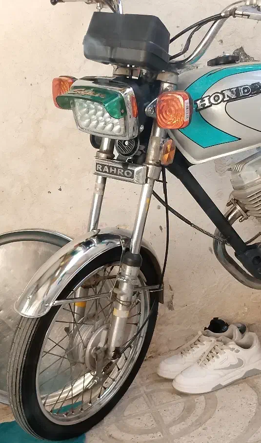 هوندا ۱۲۵تکتاز مدل ۸۲|موتورسیکلت|صفادشت, |دیوار