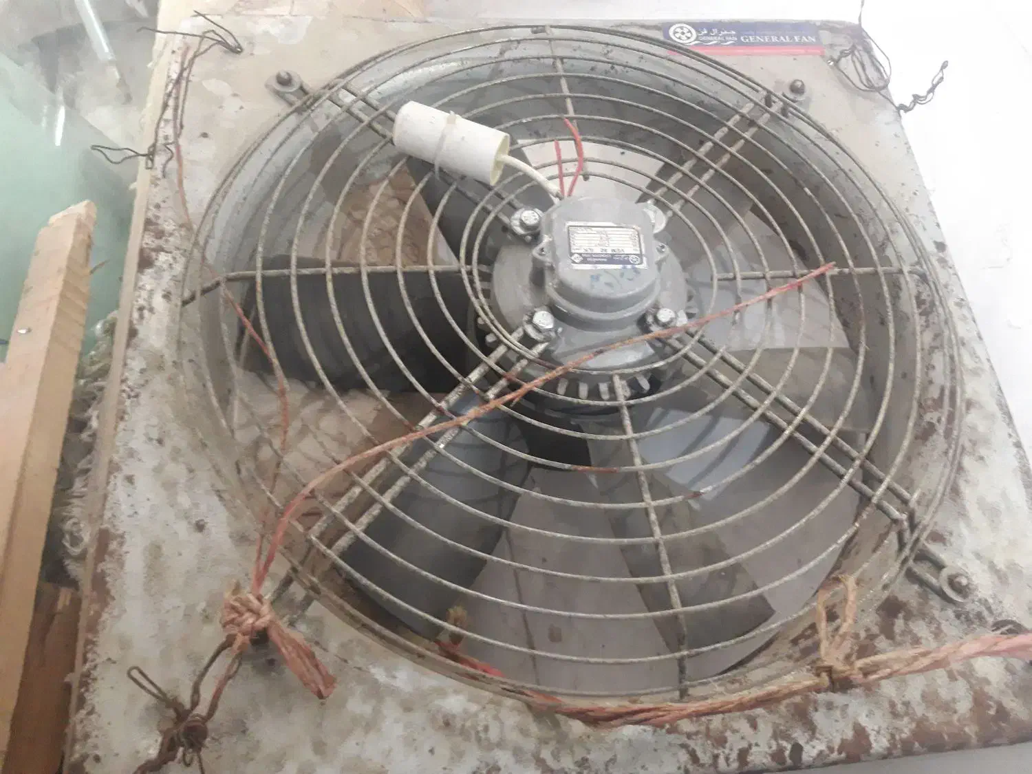 فن و هواکش|پنکه و تصفیهکنندهٔ هوا|قرچک, باقرآباد|دیوار