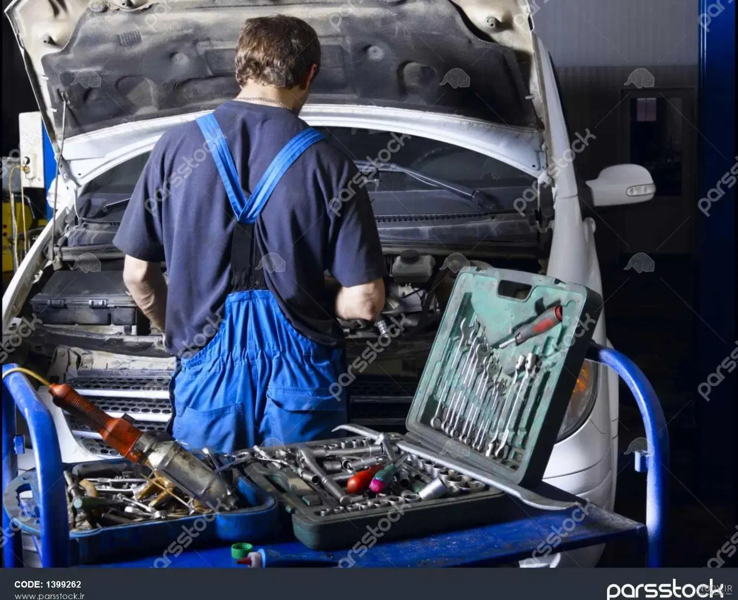 مکانیک و زیر بندی سیار  .۶ صبح ۱۲شب کمترین قیمت|خدمات موتور و ماشین|کرمان, |دیوار