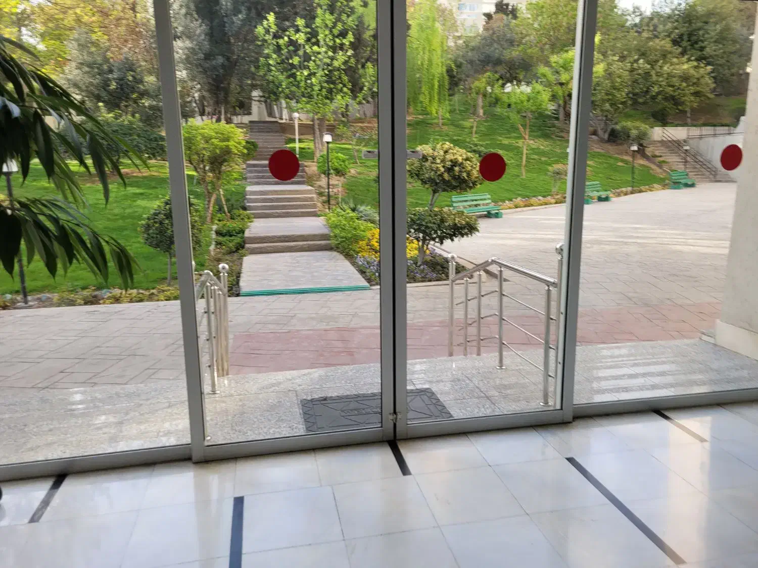 استخدام خانم جهت امور منزل|استخدام سرایداری و نظافت|تهران, شهرک غرب|دیوار