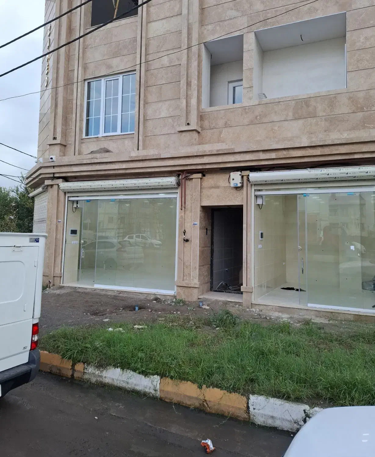 اجاره ۲باب مغازه در خیابان شیخ عباس حقیقی|اجارهٔ مغازه و غرفه|سنگر, |دیوار