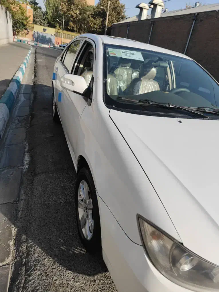 لیفان ۶۲۰( 1800 cc) رخ درحد صفرکارکرد ۹۰تا واقعی|خودرو سواری و وانت|تهران, شمیراننو|دیوار