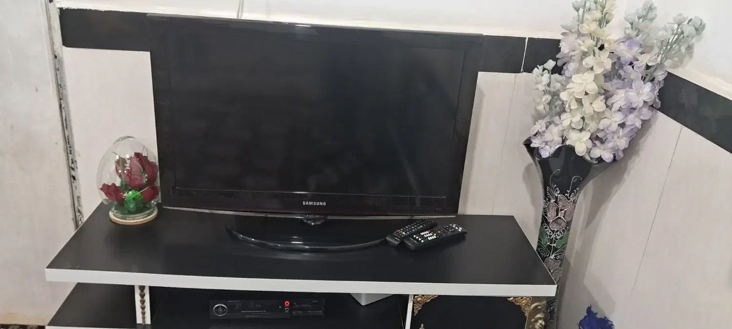 تلویزیون ال سی دی سامسونگ ۳۲ اینج|تلویزیون و پروژکتور|مریوان, |دیوار