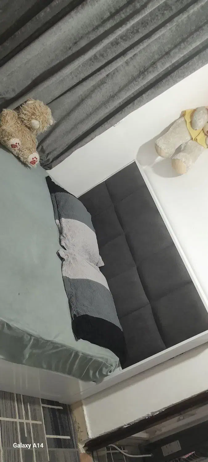 تخت دونفره بدون تشک بامیز آرایشی|تخت و سرویس خواب|مسجد سلیمان, |دیوار