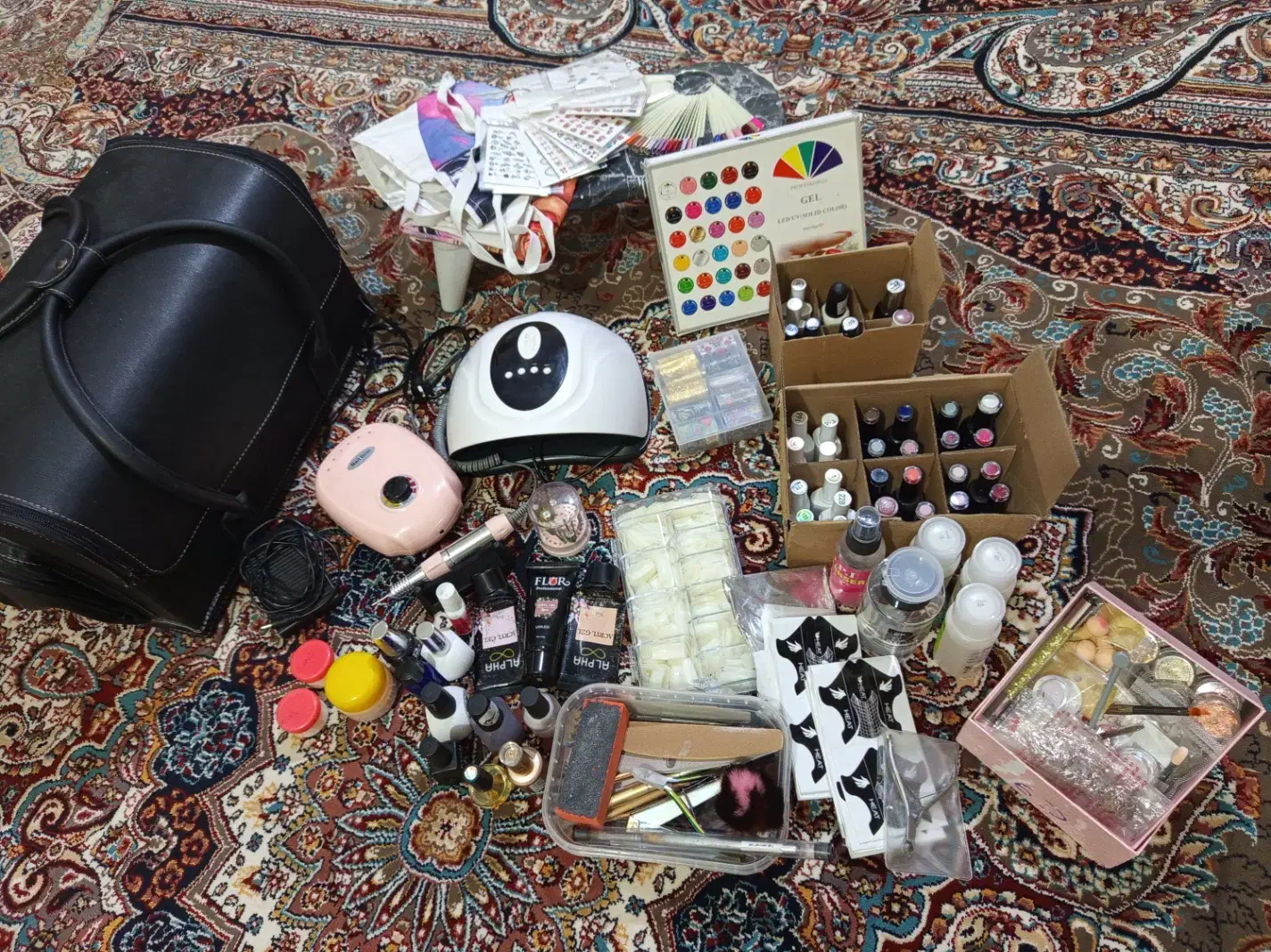 پک کامل کاشت ناخن|آرایشی، بهداشتی، درمانی|چاراویماق, |دیوار