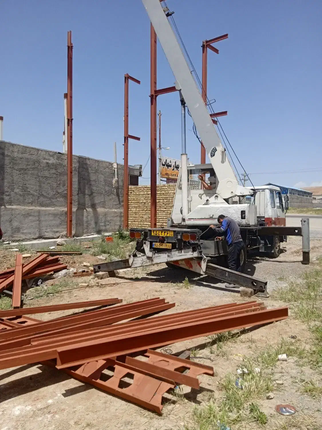 خدمات جوشکاری وشیروانی|خدمات پیشه و مهارت|میانه, |دیوار