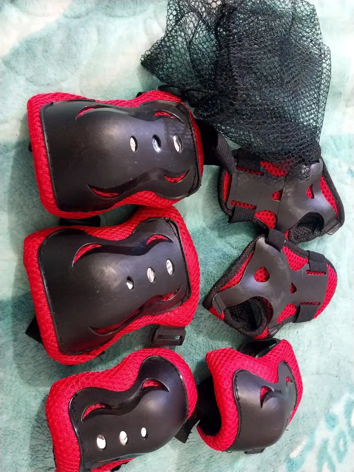 اسکیت|دوچرخه، اسکیت، اسکوتر|کیش, |دیوار