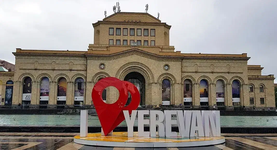 رزرو تور گرجستان تور ارمنستان زمینی هوایی|تور و چارتر|رشت, لاکان شهر|دیوار