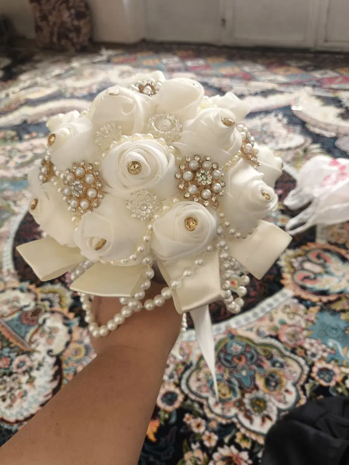 دسته گل عروس|گل مصنوعی|مشکیندشت, |دیوار