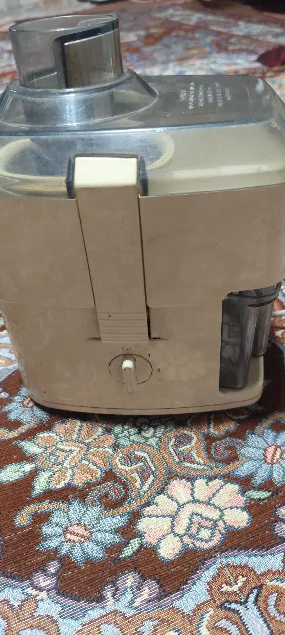 چهار دستگاه آبمیوه گیری کاملا سالم|آبمیوه‌گیر و آب‌مرکبات‌گیر|صومعه‌سرا, |دیوار