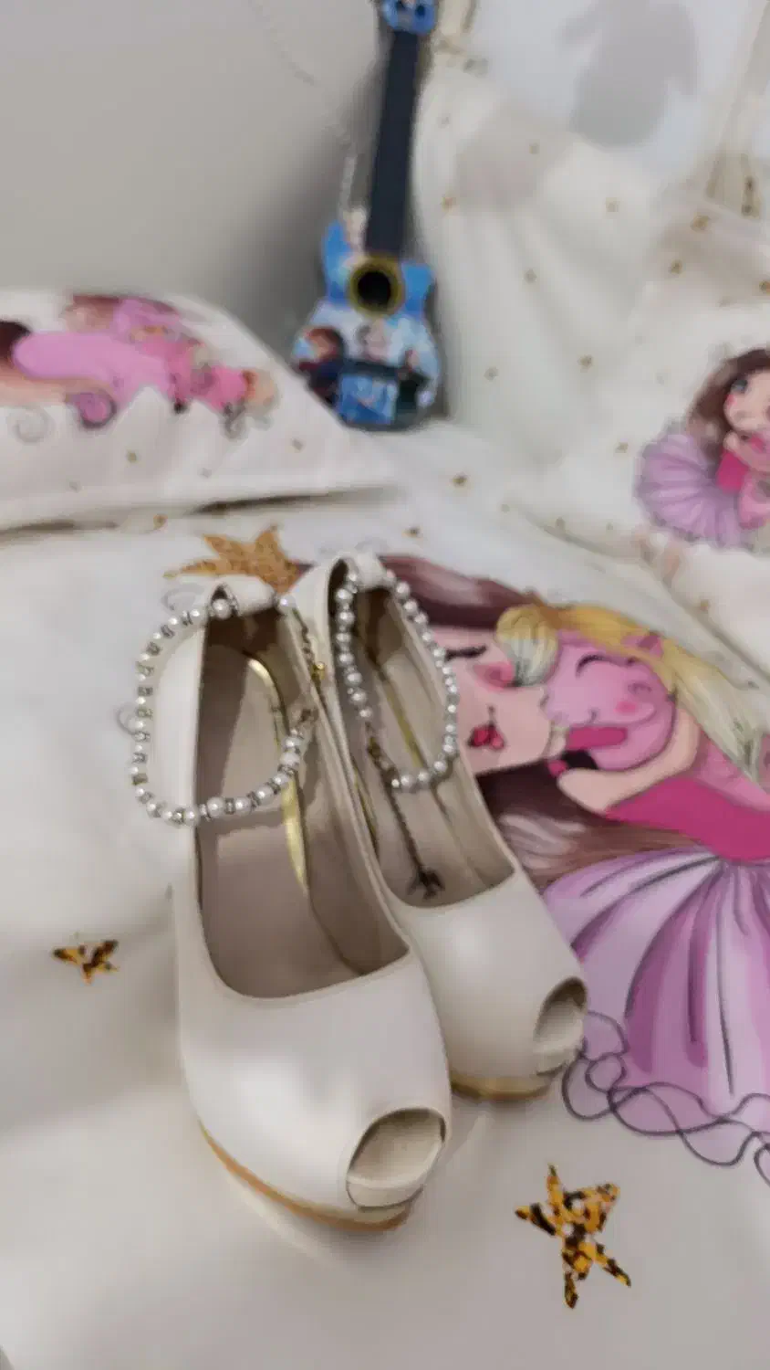 تعدادی کفش مجلسی|کیف، کفش، کمربند|تهران, شهرآرا|دیوار