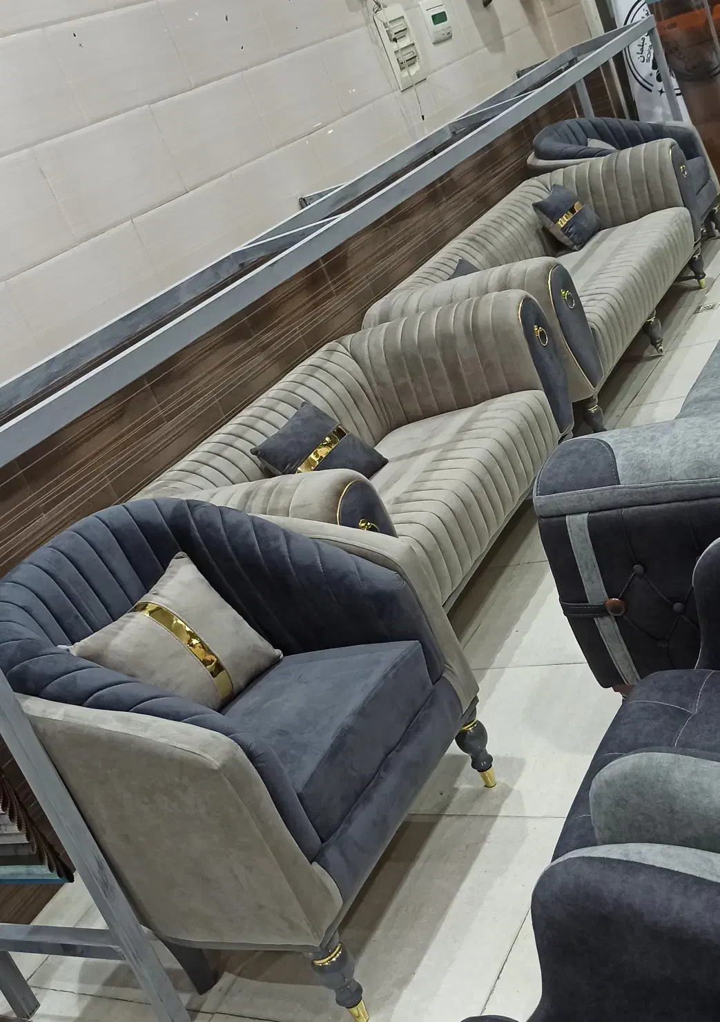 نیروی کار رویه کوب مبل راحتی|استخدام صنعتی، فنی، مهندسی|شهریار, شهرک امیریه|دیوار