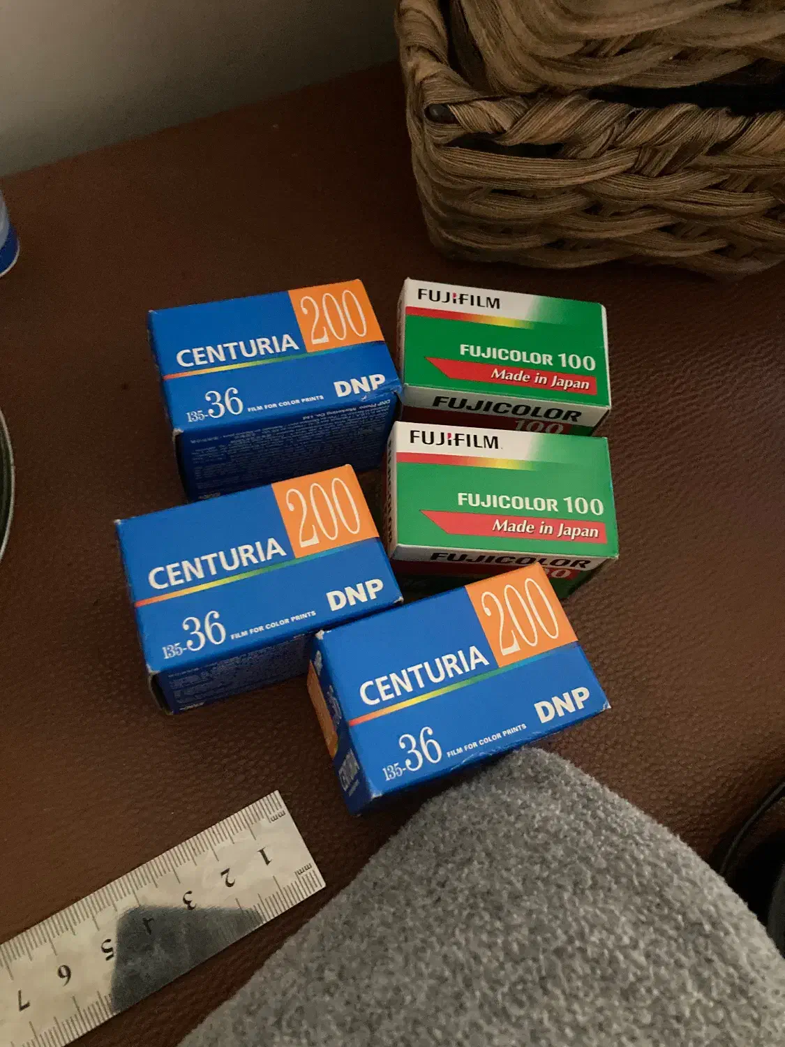 فیلم نگاتیو عکاسی ۳۵ قدیمی|دوربین عکاسی و فیلم‌برداری|رشت, معلم|دیوار