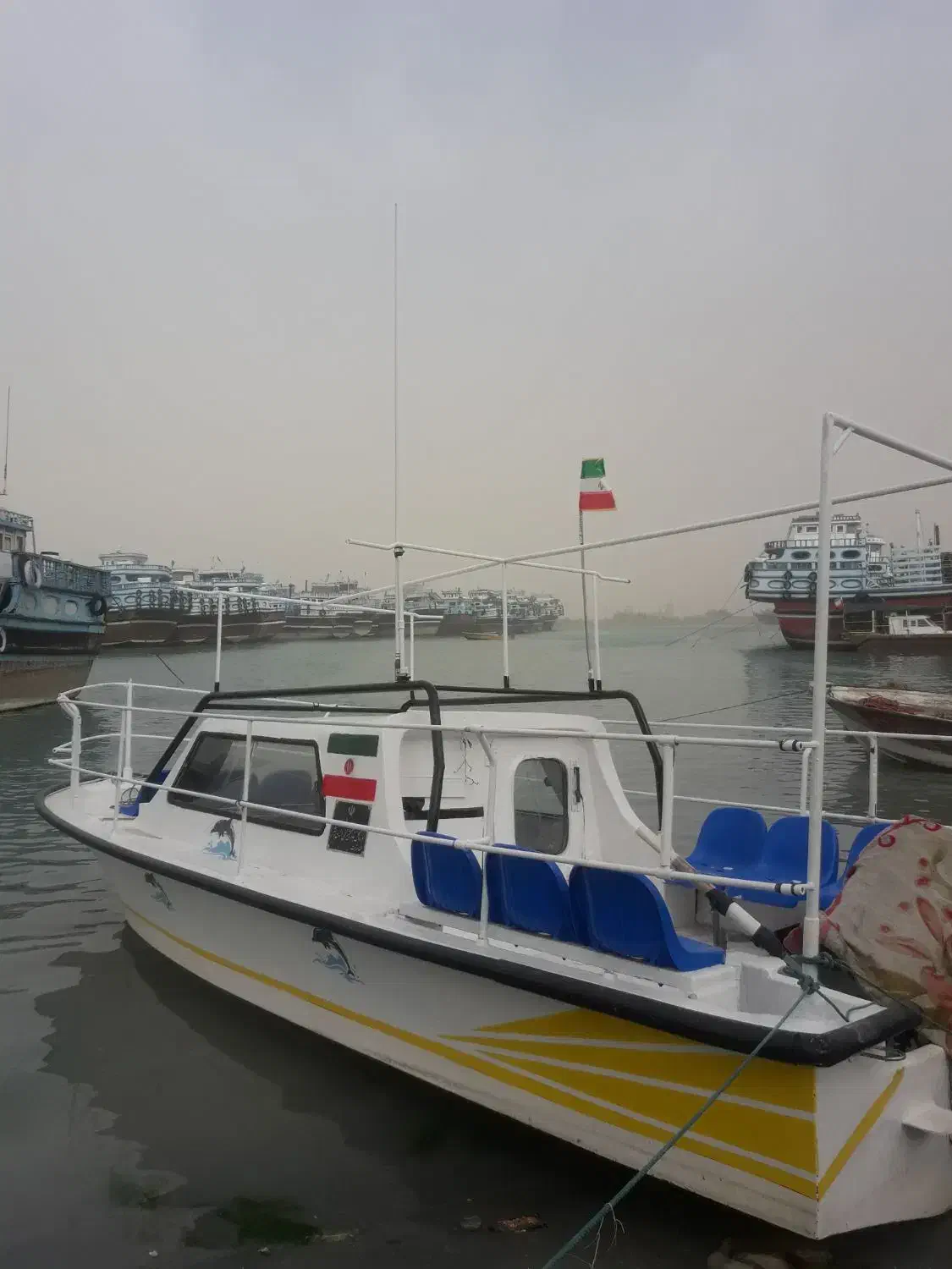 قایق فایبر گلاس ۲۵فوت|قایق و سایر وسایل نقلیه|بوشهر, |دیوار