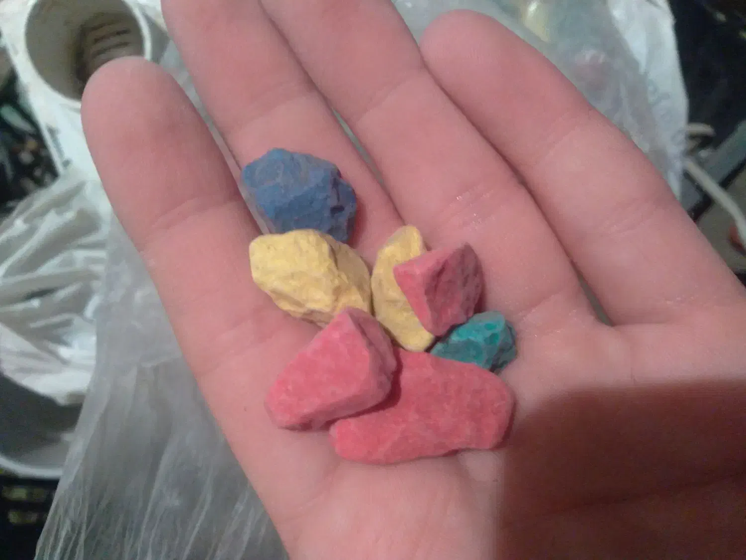 فروش سنگ رنگی|کلکسیون اشیاء عتیقه|پاکدشت, حصار امیر|دیوار