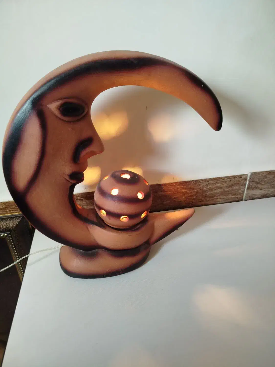 چراغ خواب|چراغ خواب و آباژور|شوشتر, |دیوار