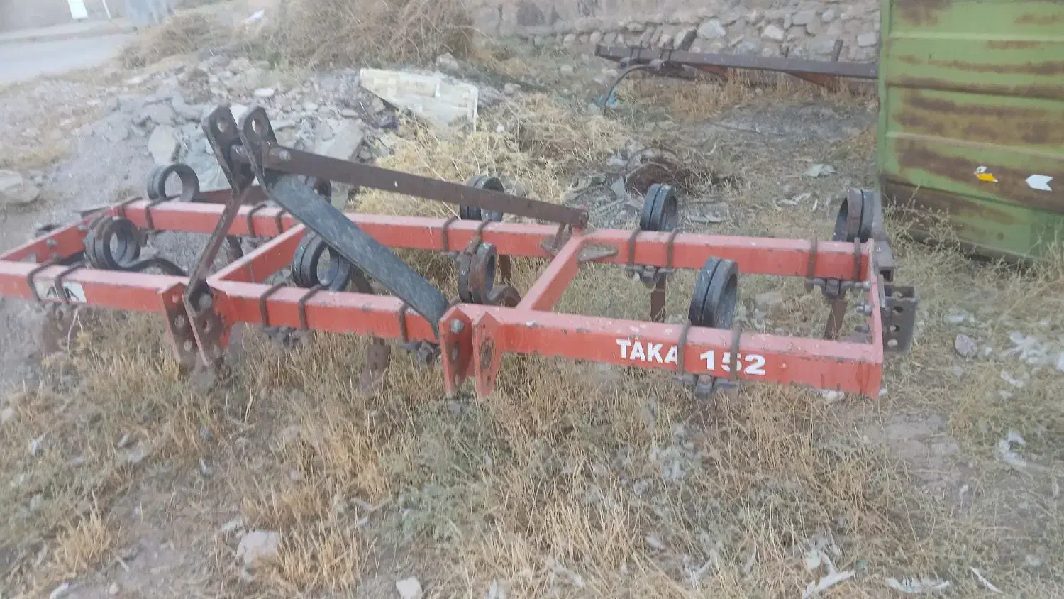 پنجه غاز،چهارخیش|ماشین‌آلات صنعتی|آبگرم, |دیوار