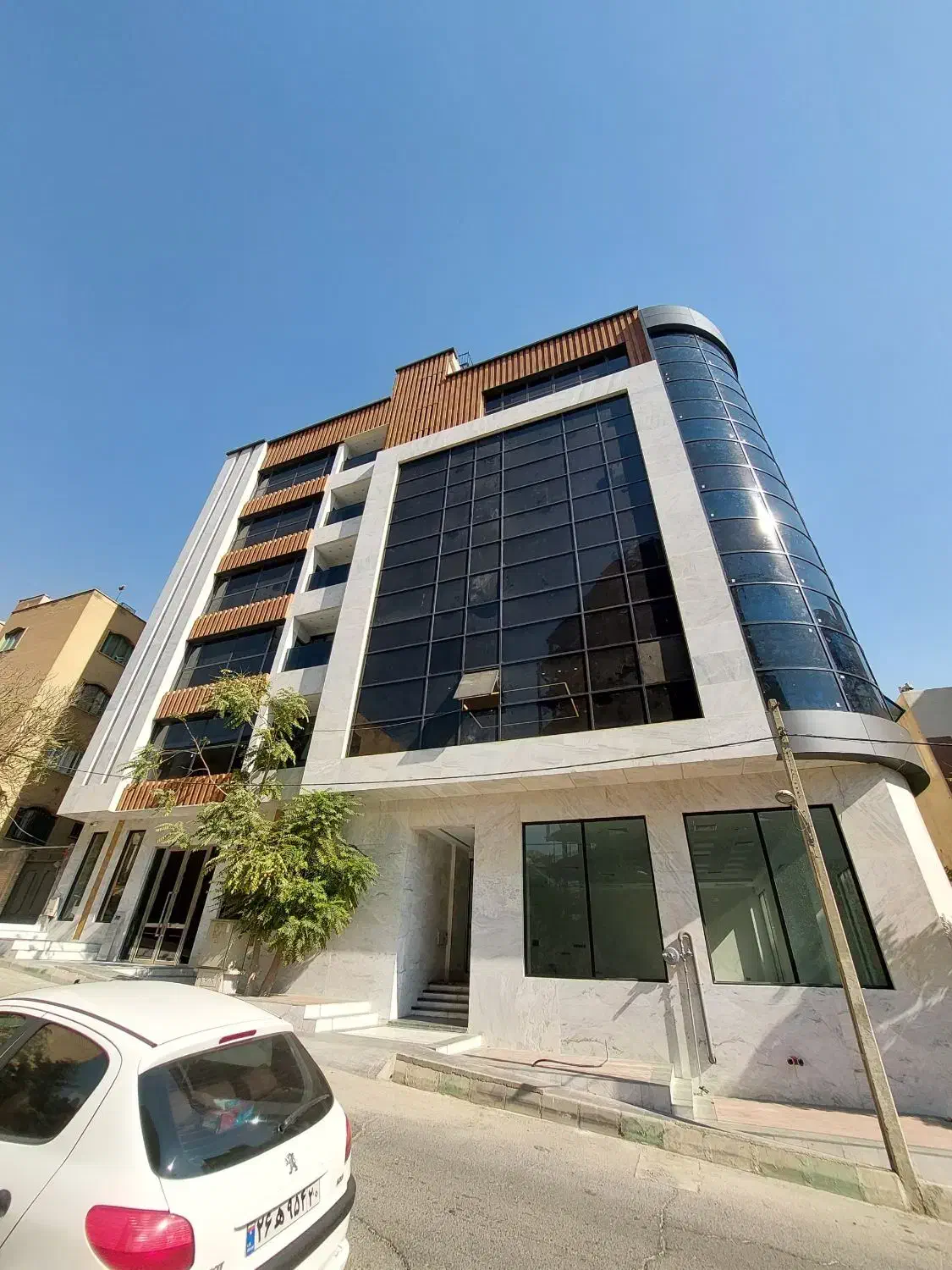 مستغلات براصلی کلیدنخورده تابلو خور بینظیر|اجارهٔ دفتر کار، اتاق اداری، مطب|تهران, شهرک غرب|دیوار