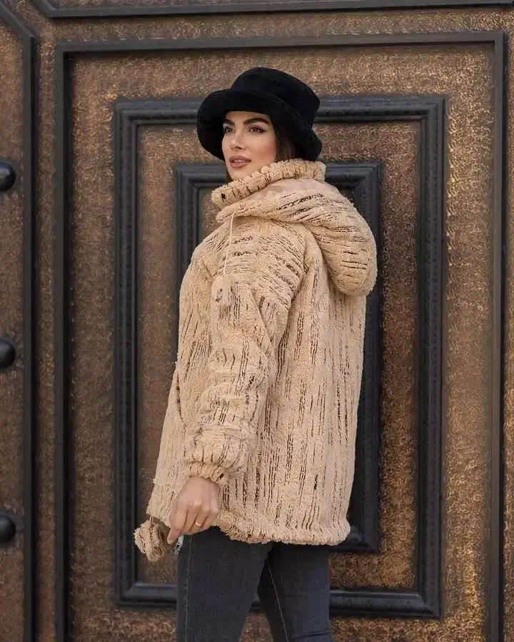 فروش پوشاک زنانه|لباس|اصفهان, نقش جهان|دیوار