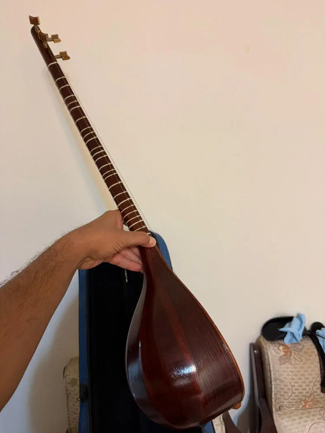 سه تار|سازهای سنتی|بندرعباس, |دیوار