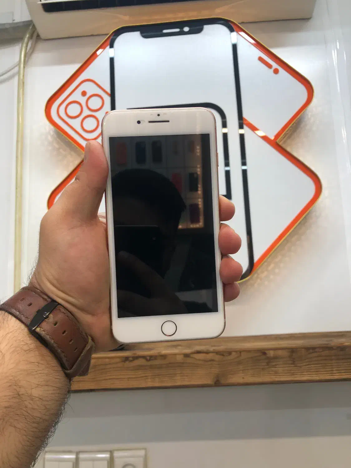 آیفون ۸پلاس ۶۴گیگ|موبایل|قائم‌شهر, |دیوار