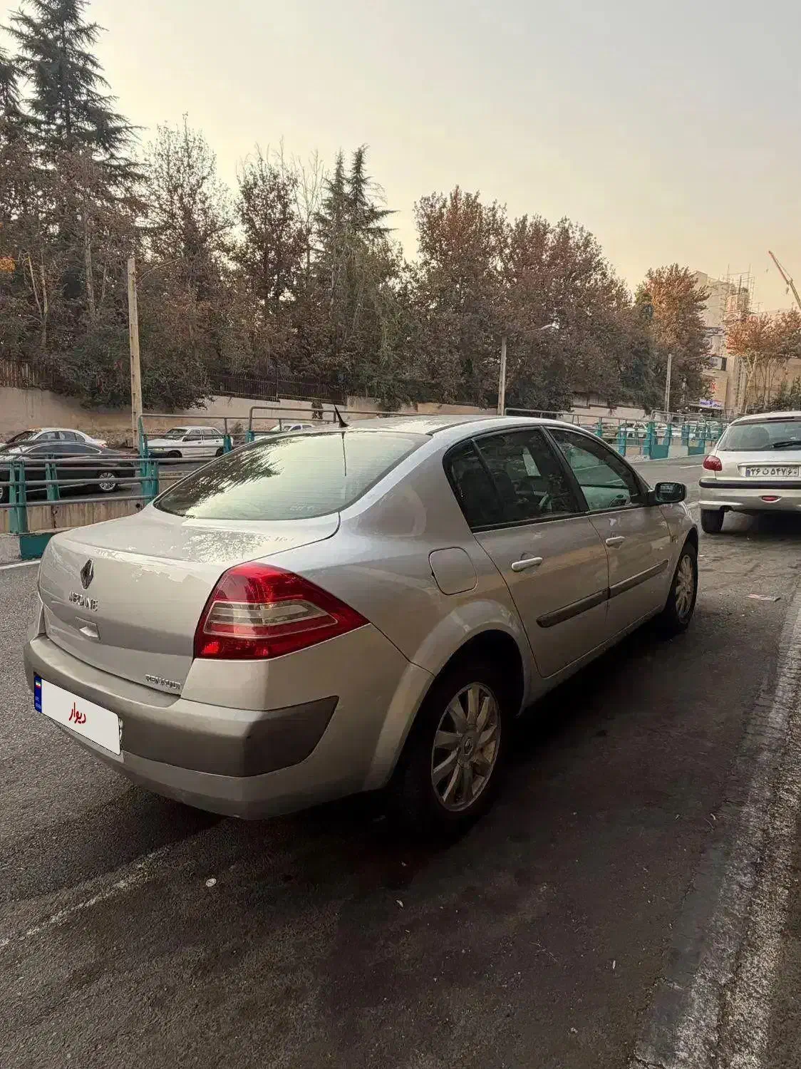 مگان ۲۰۰۰ اتومات مدل ۹۰ ابشنال در حد صفر|خودرو سواری و وانت|تهران, زعفرانیه|دیوار