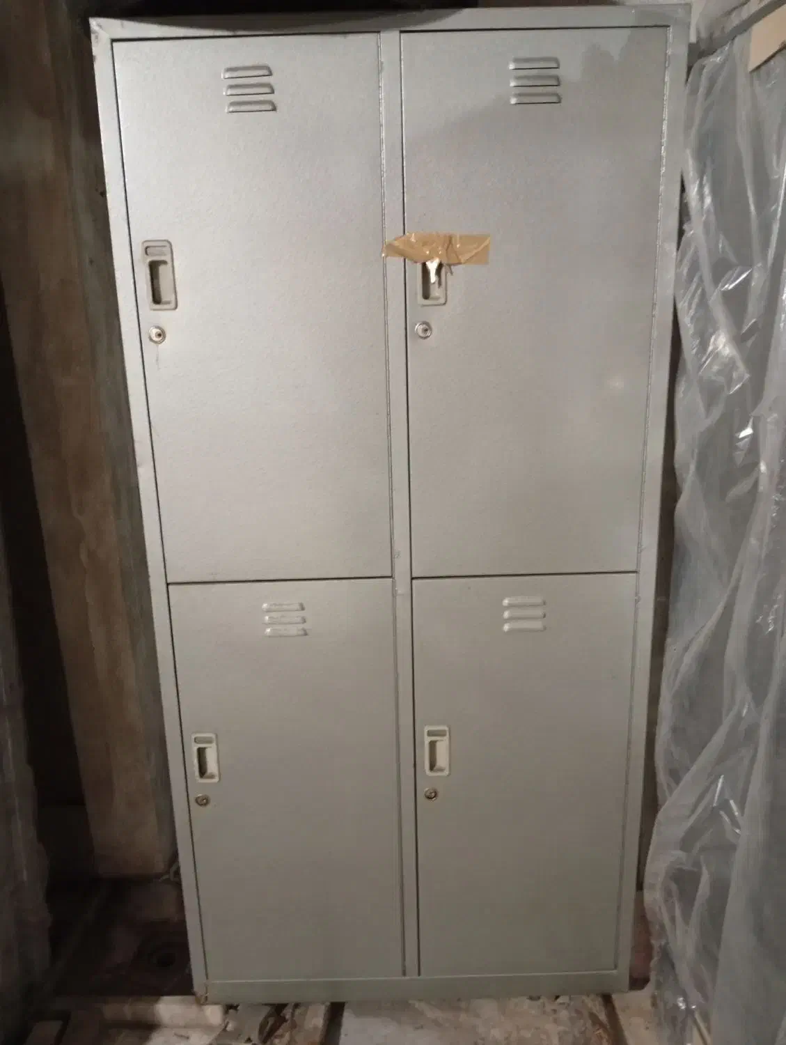 کمد های انبار مانده و استفاده نشده|جاکفشی، کمد، دراور|رشت, سعدی (تختی)|دیوار