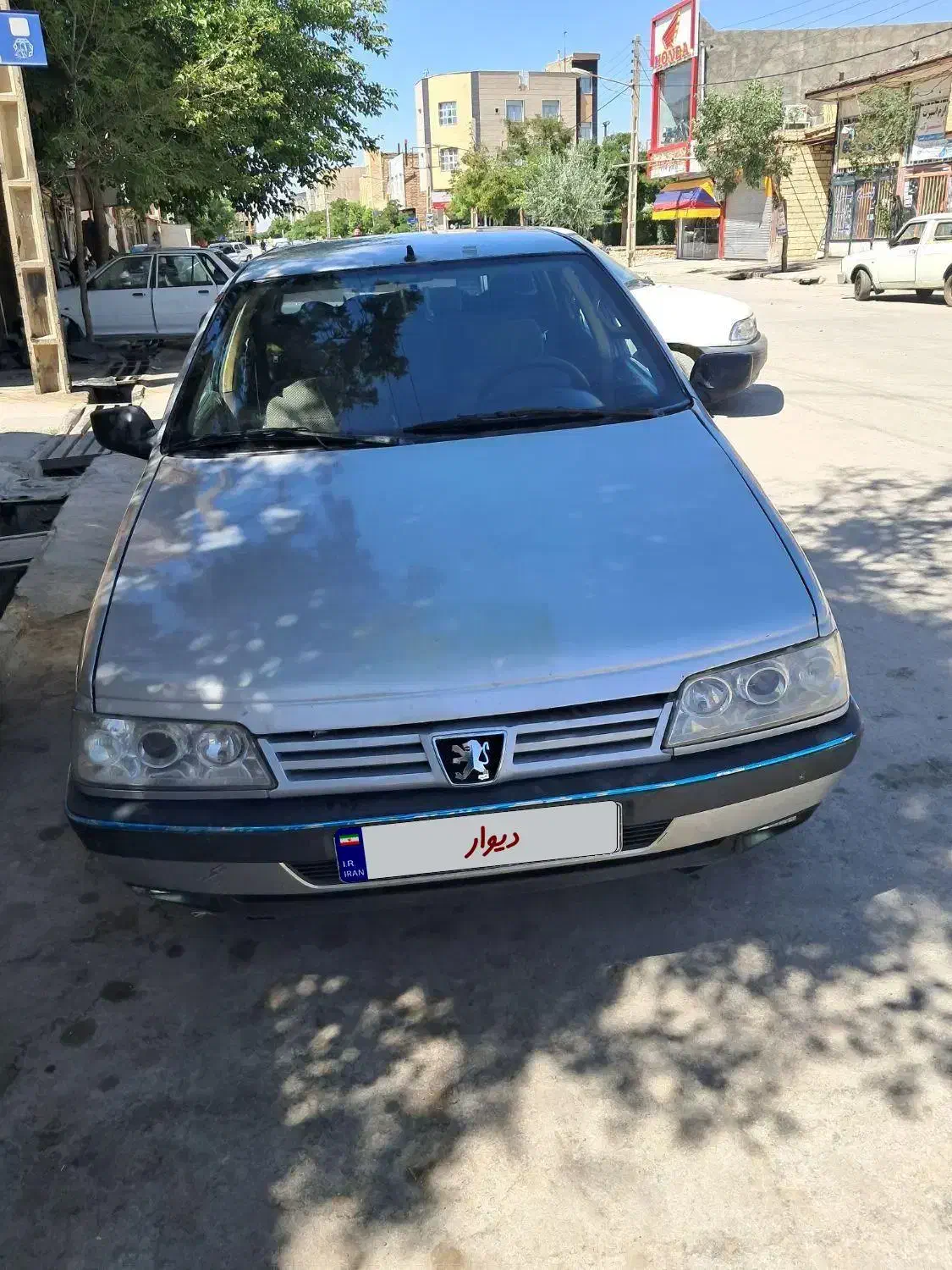 ۴۰۵ نقره ای عروسک|خودرو سواری و وانت|فامنین, |دیوار