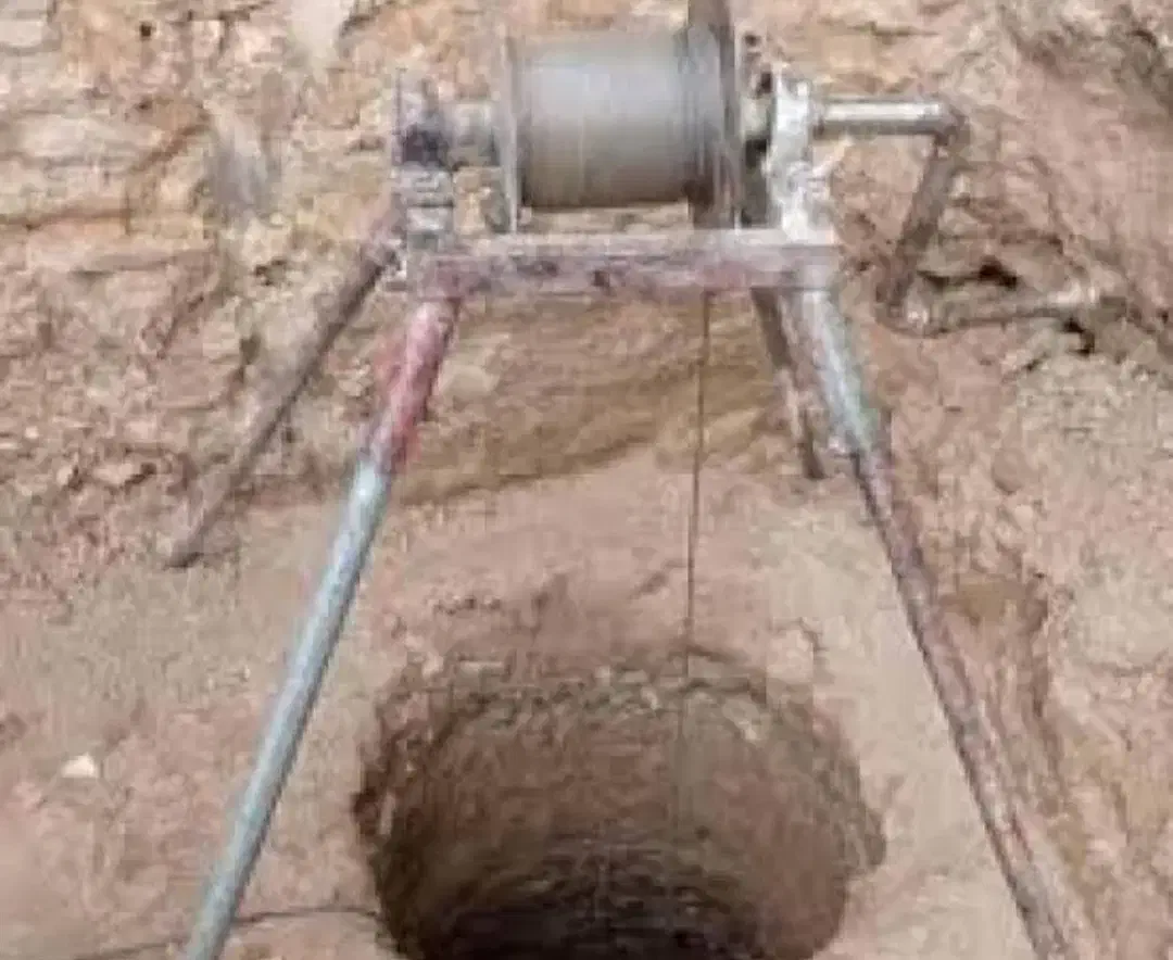 چاه کنی|خدمات پیشه و مهارت|تربت‌حیدریه, باغ سلطانی|دیوار