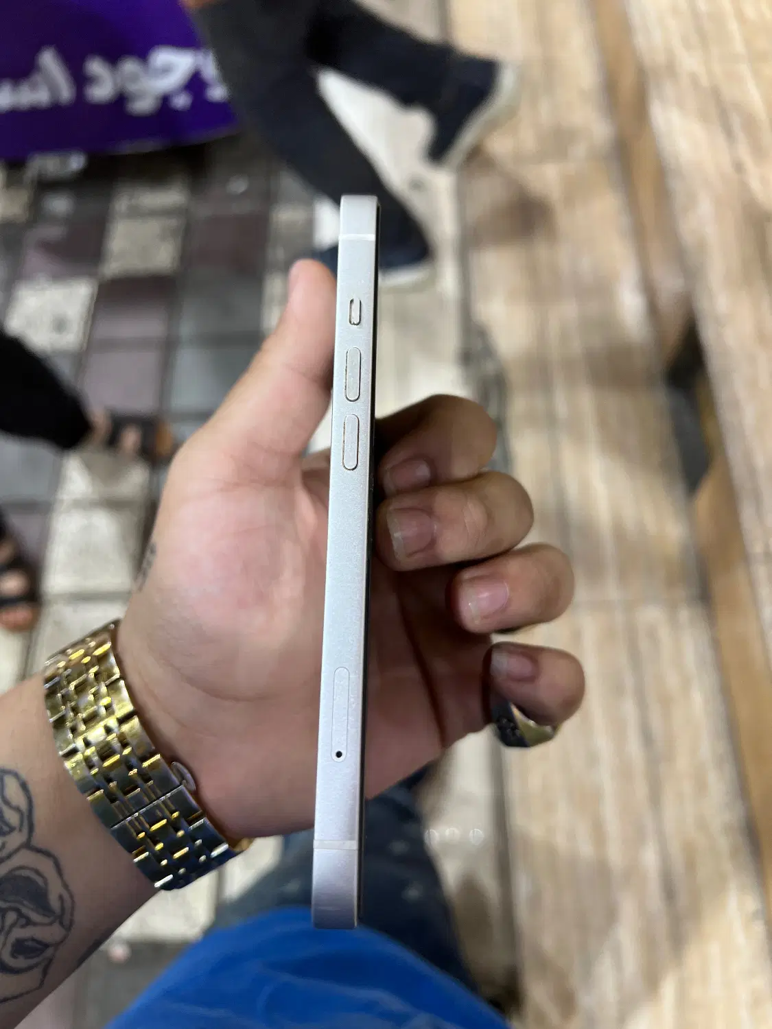 Iphon13 normal|موبایل|رشت, سعدی (تختی)|دیوار