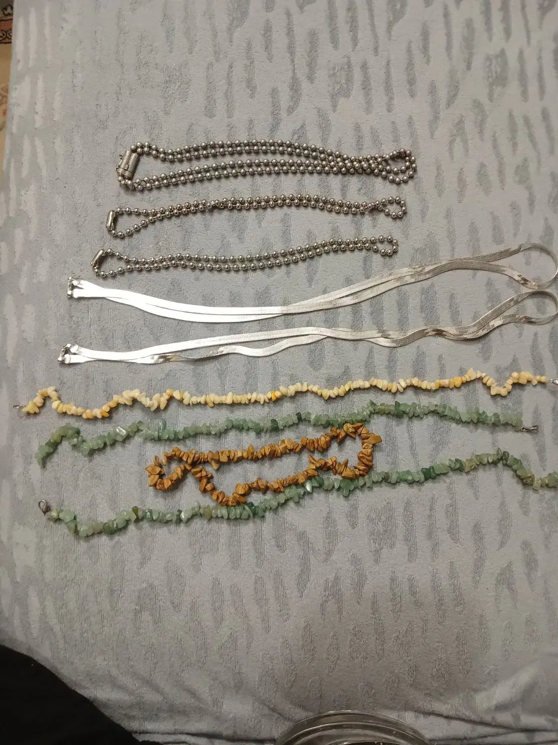 گلوبند سنگ طبیعی و زنجیر استیل|جواهرات|بروجن, |دیوار