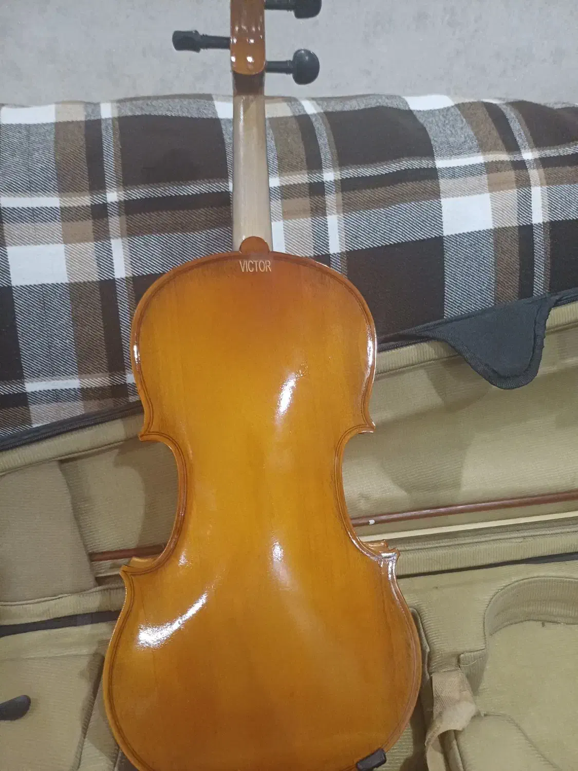 ویولن مدل ویکتور سایز ۴/۴|ویولن|یزد, |دیوار