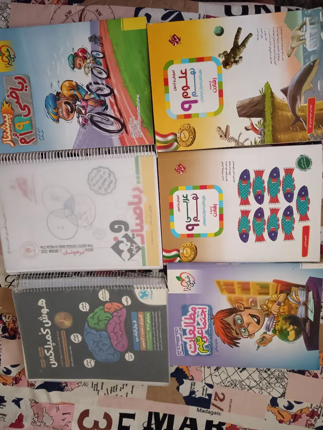 کتاب های آزمون تیزهوشان نهم به دهم|کتاب و مجله آموزشی|شیراز, شهرک گلدشت حافظ|دیوار