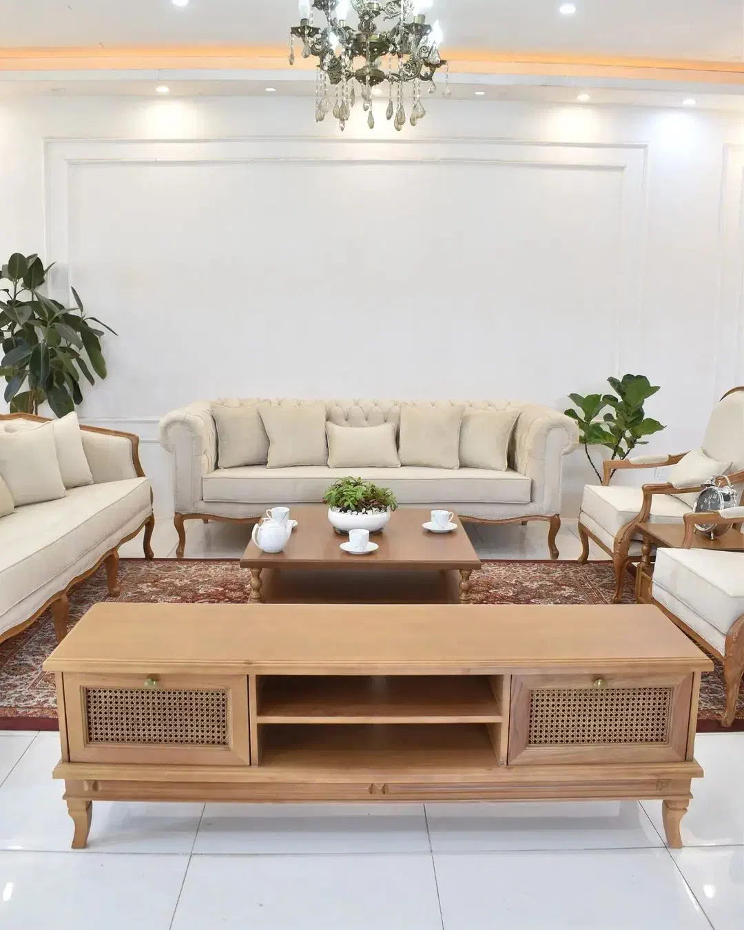 مبل فرانسوی|مبلمان خانگی و میز عسلی|بروجرد, |دیوار