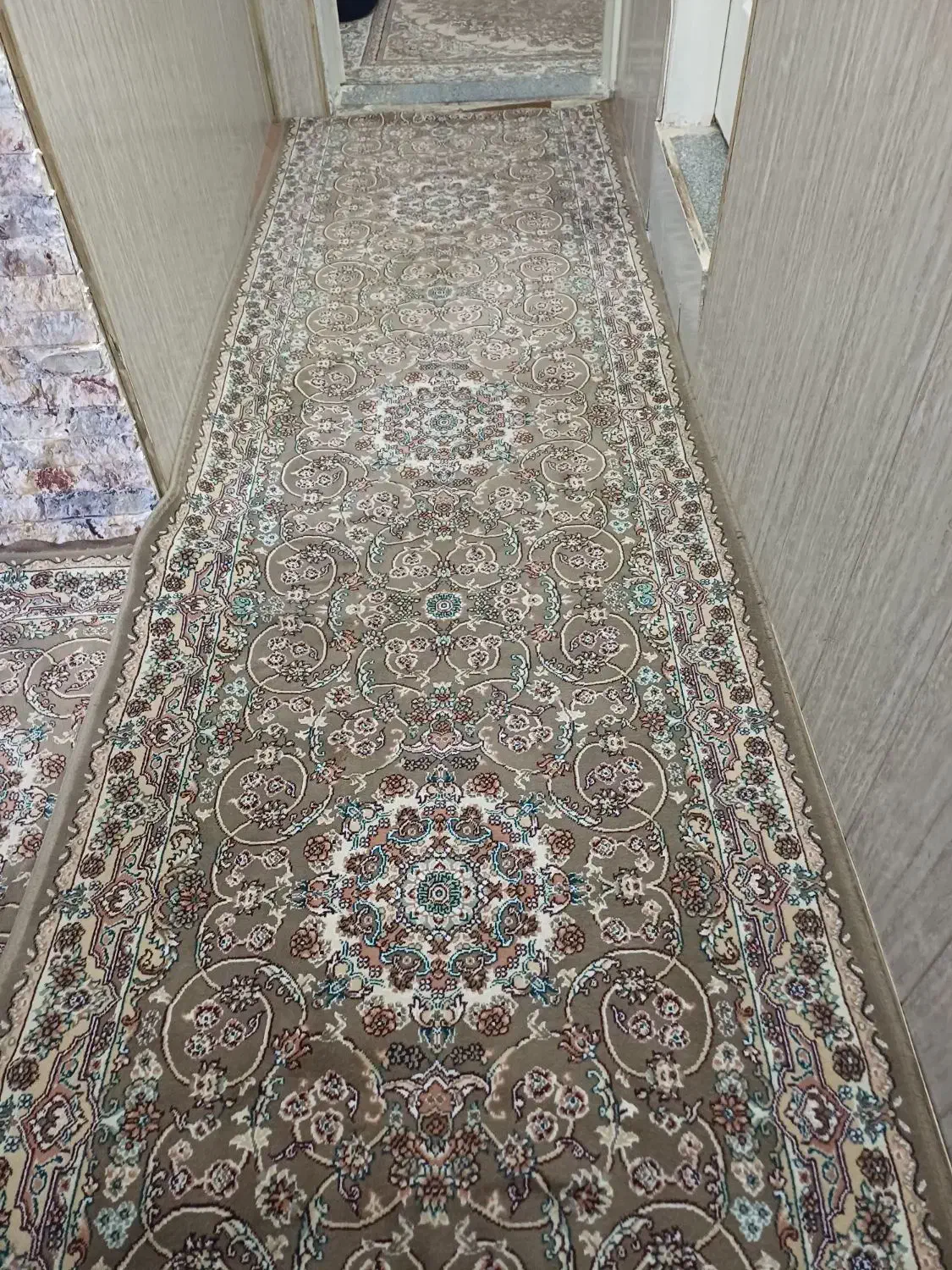 فرش ۹متری .کناره ۳×۱.کناره ۳×۱|فرش|همدان, |دیوار