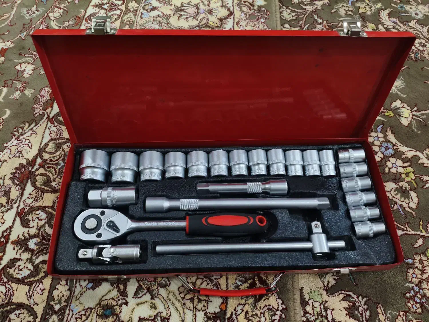 حراج جعبه بکس ۲۴ تیکه جنس اصلی|ابزارآلات|زابل, |دیوار