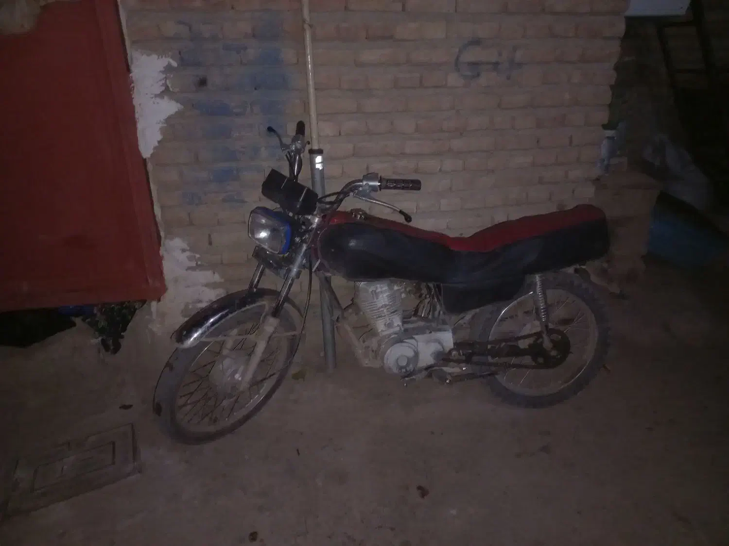 موتور سیکلت 150|موتورسیکلت|منجوان, |دیوار