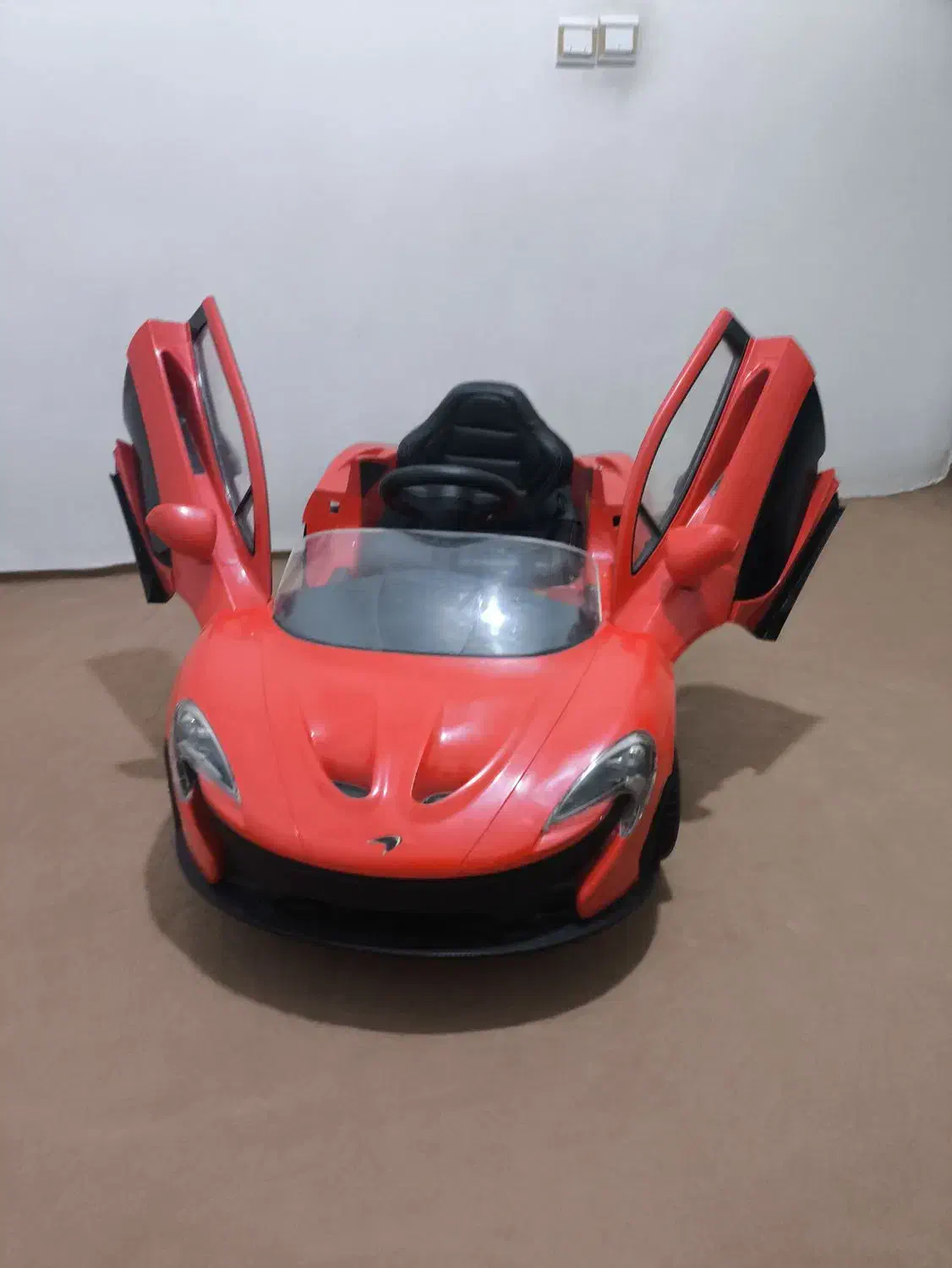 ماشین شارژی مکلارن|اسباببازی بچه|تبریز, |دیوار