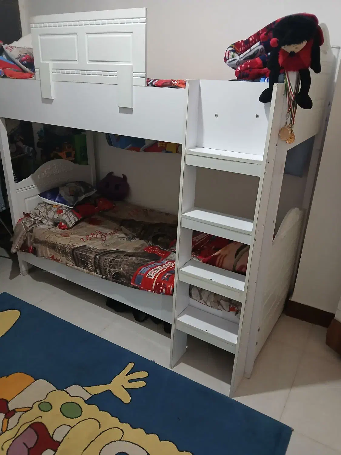 تخت خواب ۲طبقه کاملآ سالم و نو|تخت و سرویس خواب|زاهدان, |دیوار