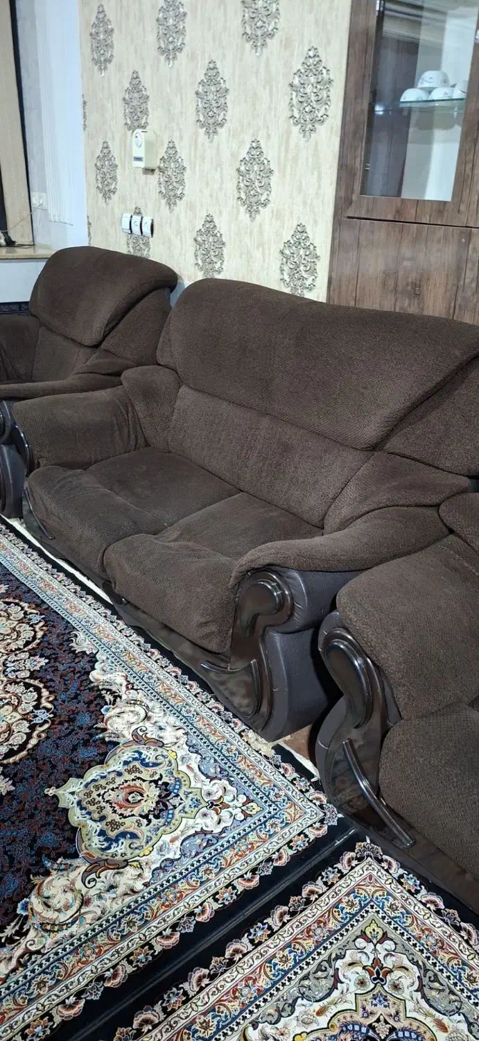 مبل راحتی|مبلمان خانگی و میز عسلی|تربت جام, شهرک معلم|دیوار