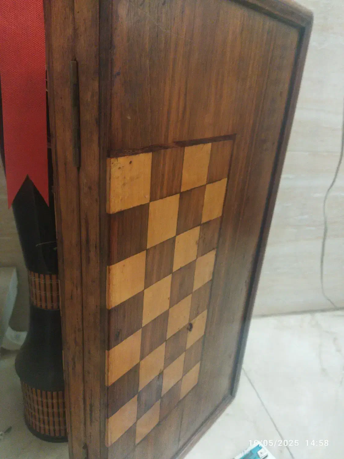 تخته نرد چوب روس کار قدیمی خواص قدمت ۸۰ساله|کلکسیون اشیاء عتیقه|ورامین, ورامین|دیوار